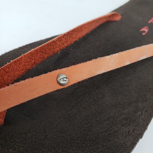 O'Neill Womens Size 8 Brown Coral Leather Slip On Thong Flip Flop Sandals - Picture 8 of 9